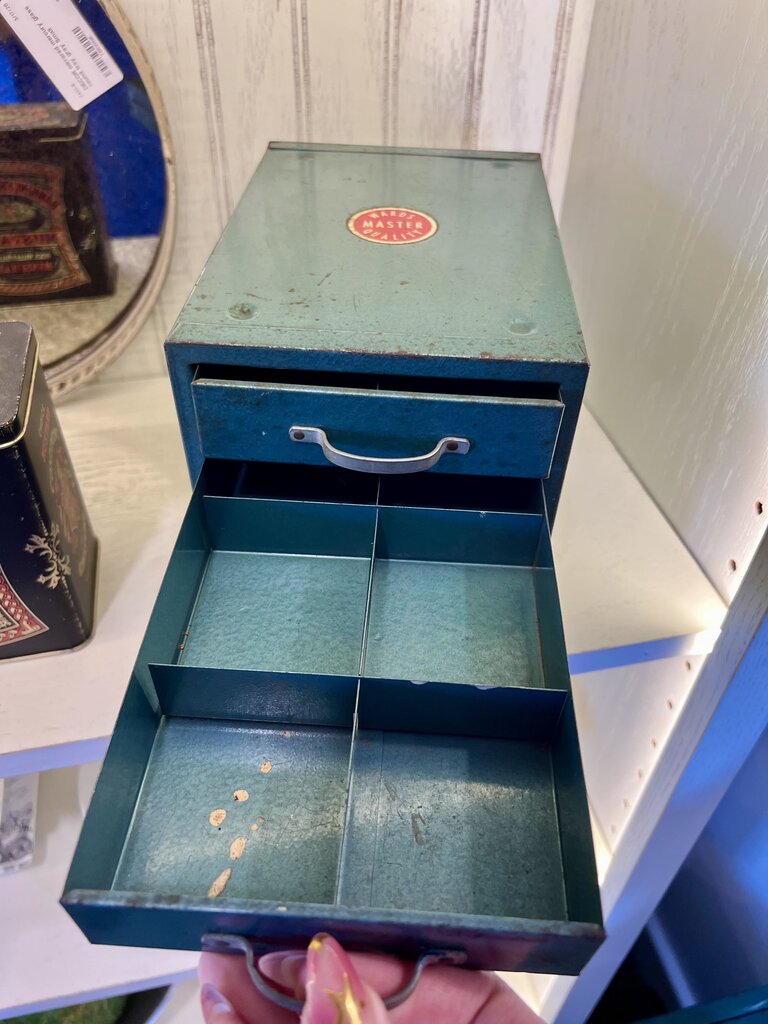 Wards File Drawer