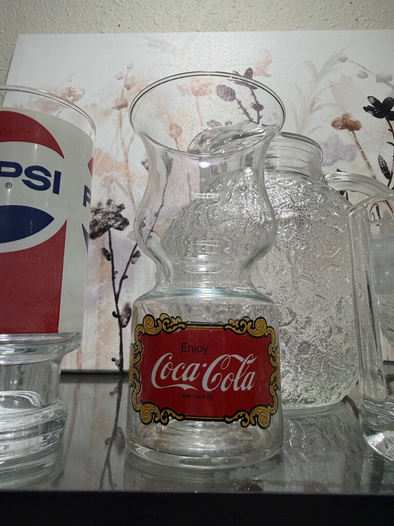 Vtg. Hurricane Coca-Cola Glass