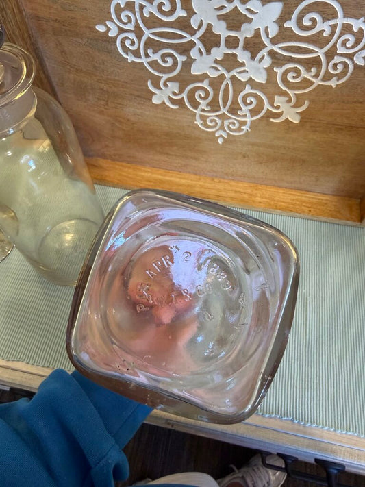 VTG APOTHECARY GLASS JAR ORIGINAL GLASS STOPPER MEDICAL JAR SQUARE