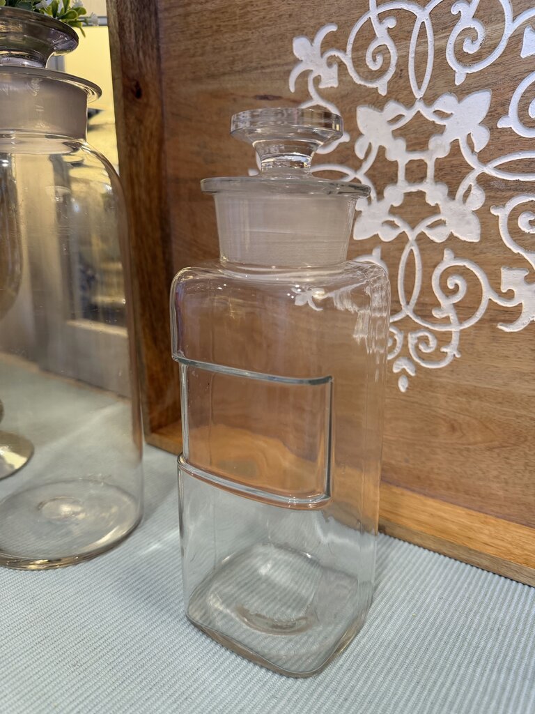 VTG APOTHECARY GLASS JAR ORIGINAL GLASS STOPPER MEDICAL JAR SQUARE