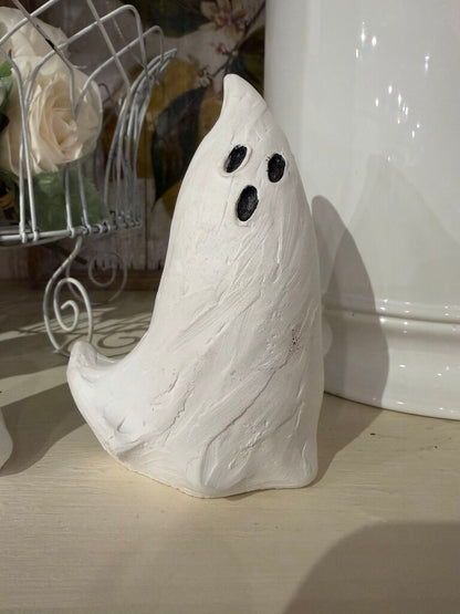 Isabel Bloom Ghost