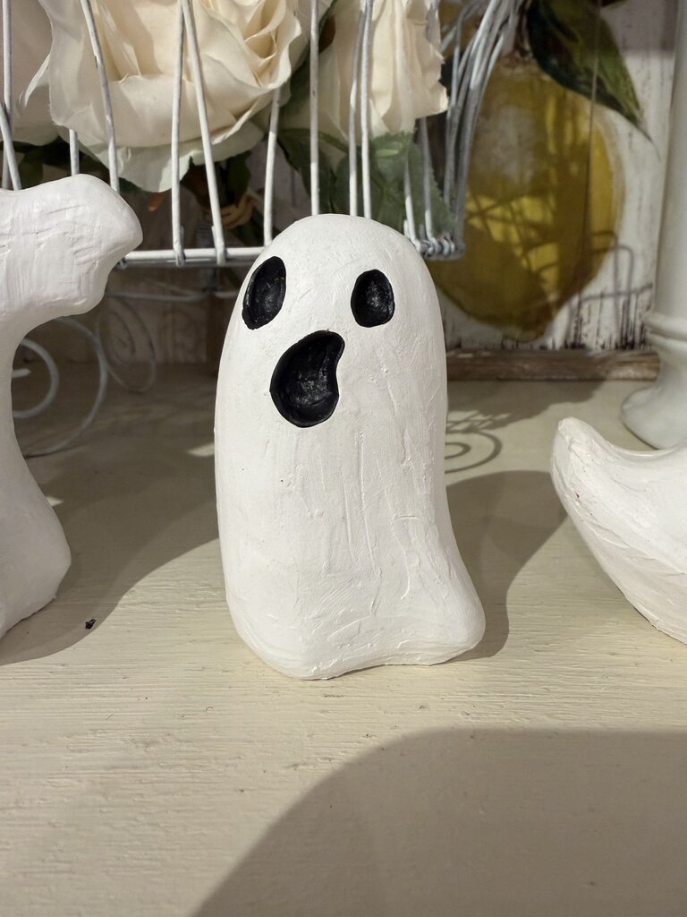Isabel Bloom Ghost