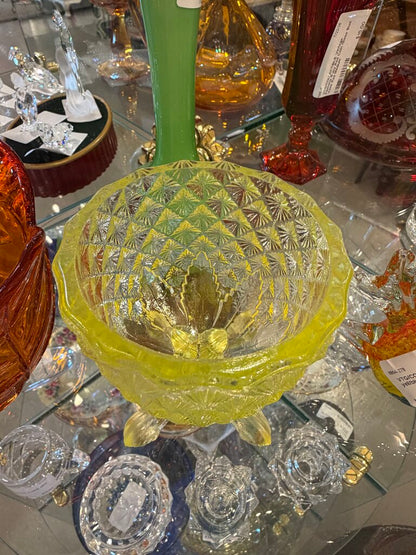portieux vallerysthal vaseline glass footed pineapple jar bottom