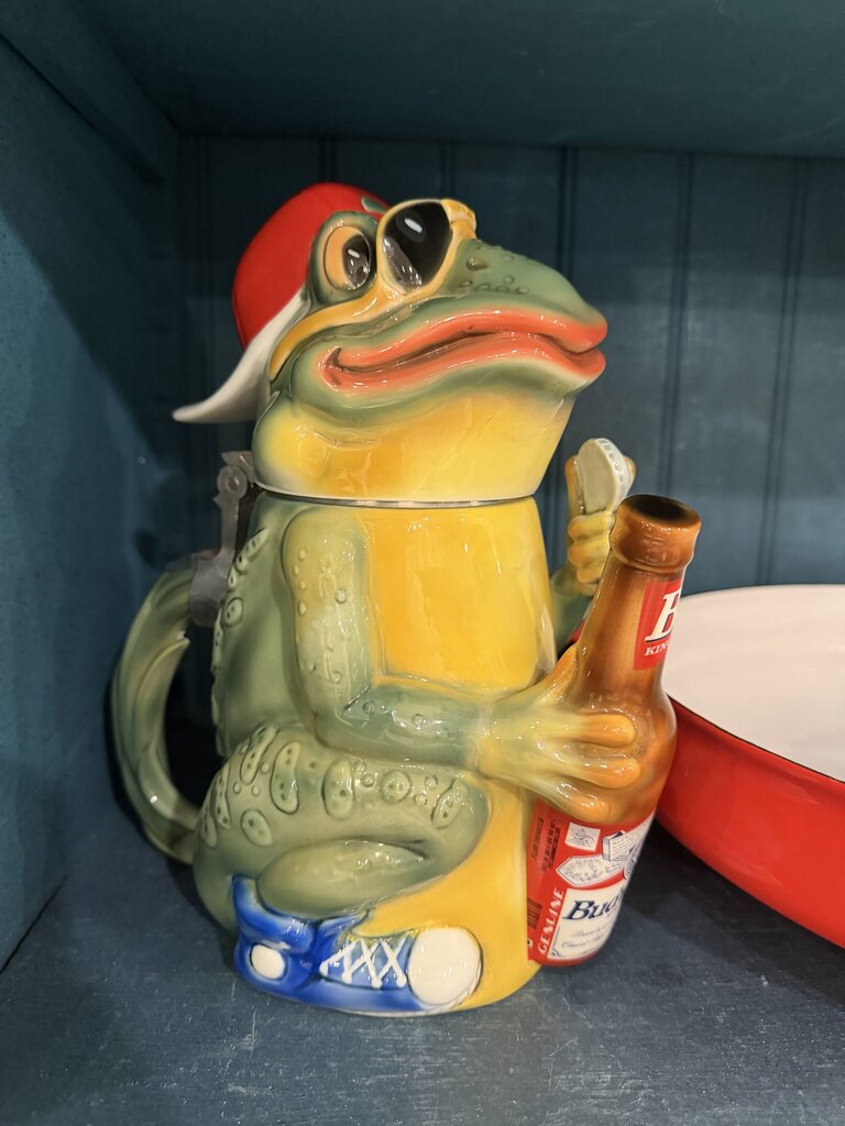 Anheuser Busch Budweiser Frog Character Stein